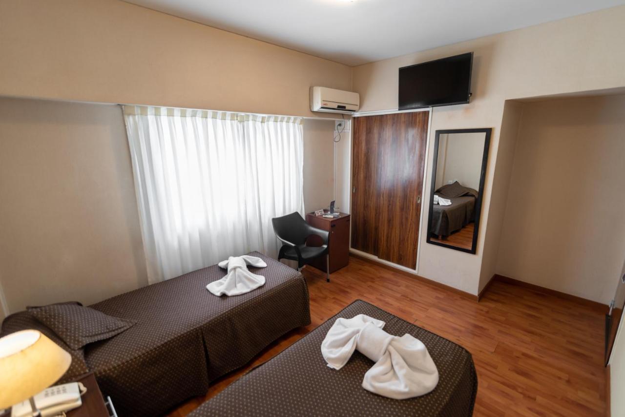 Viasui Hotel บัวโนสไอเรส ภายนอก รูปภาพ