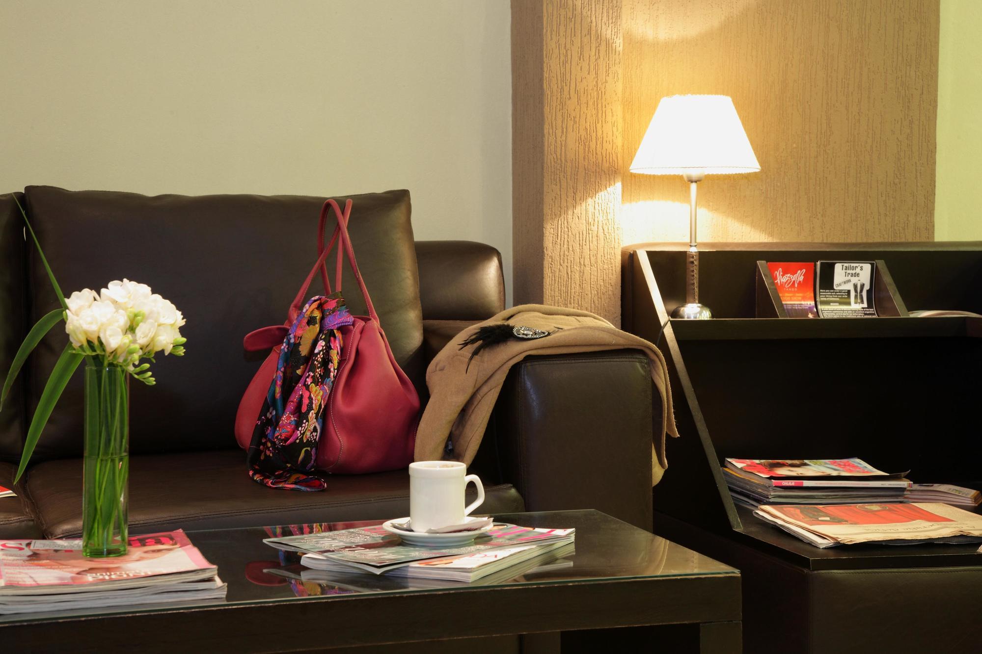 Viasui Hotel บัวโนสไอเรส ภายนอก รูปภาพ