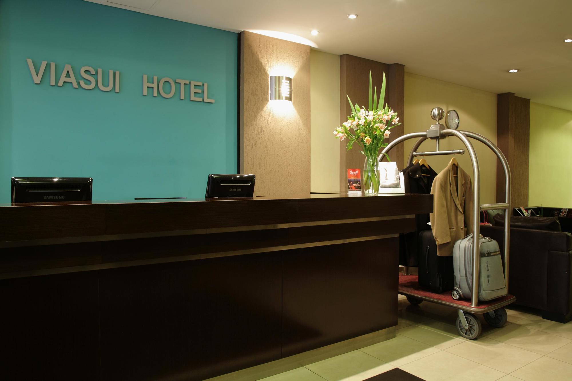 Viasui Hotel บัวโนสไอเรส ภายนอก รูปภาพ